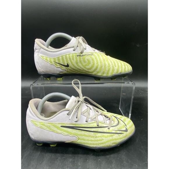 Nike Phantom GX Club GS Soccer Cleats Youth Size 2Y DD9564-705 - Picture 1 of 7